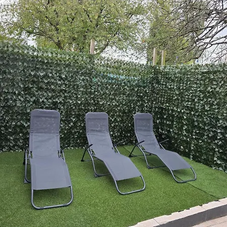 Nyaraló Detendez-vous Au Village De